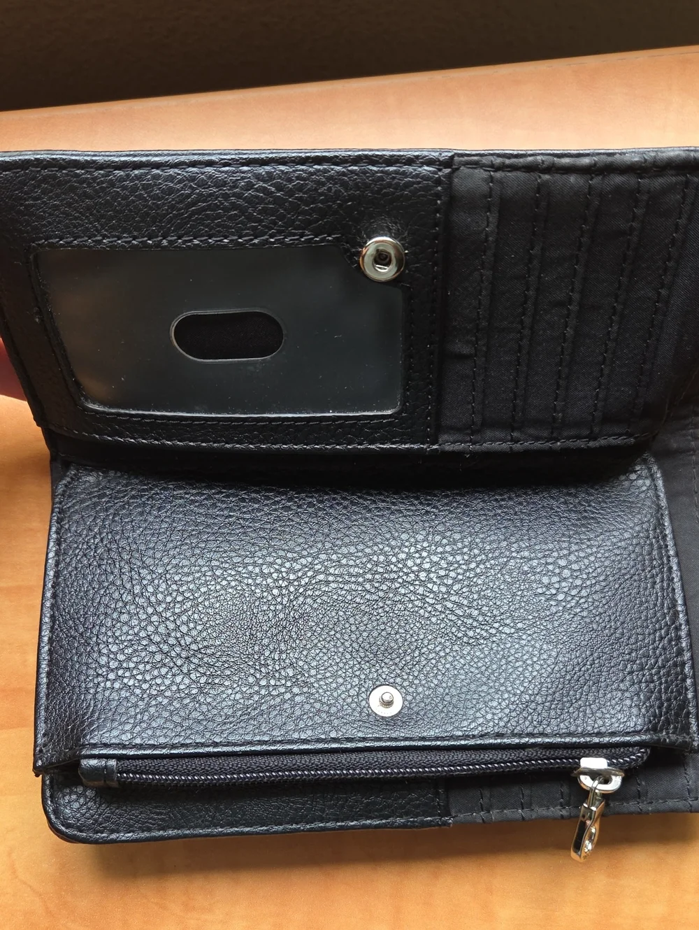 Unused Relic by Fossil Two-Tone Colorblock Wallet Maroon Black